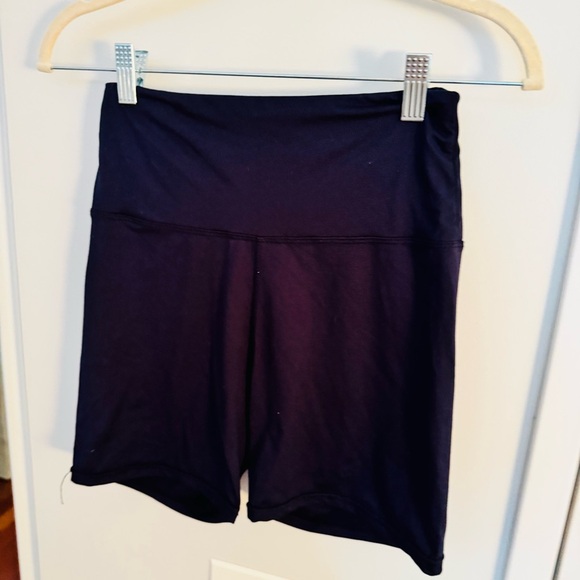BUNDLE black & navy blue: High Waisted 5" Tummy Control Biker Shorts - Picture 7 of 8